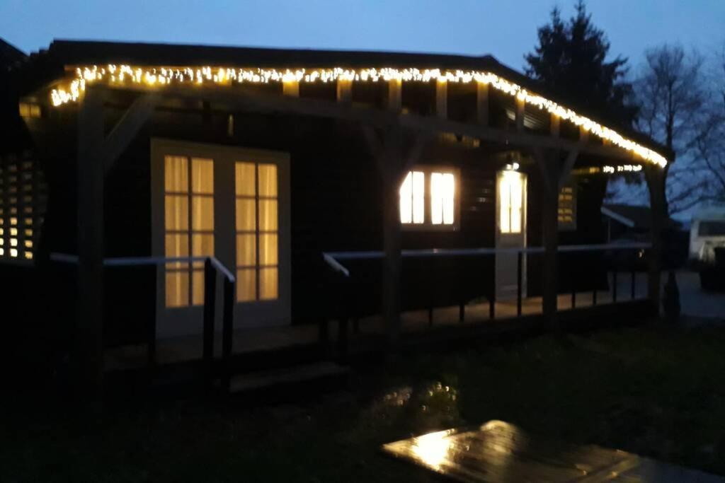 Chalet Het Wollinghuisje Vlagtwedde Exterior photo